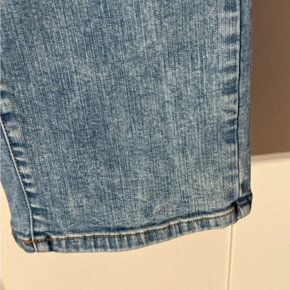 Torrid Women's Light Blue Straight Leg Jeans - Picture 7 of 15